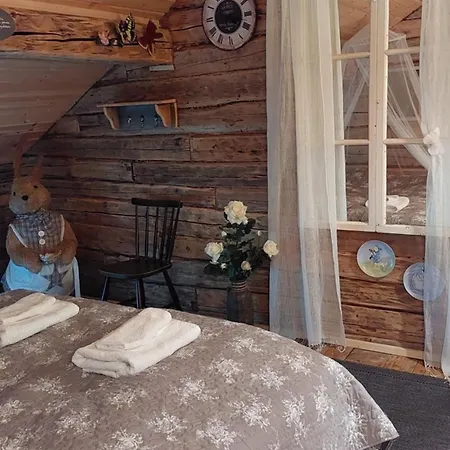 Bed & Breakfast Kulttuurikartano Pekan Pirtit